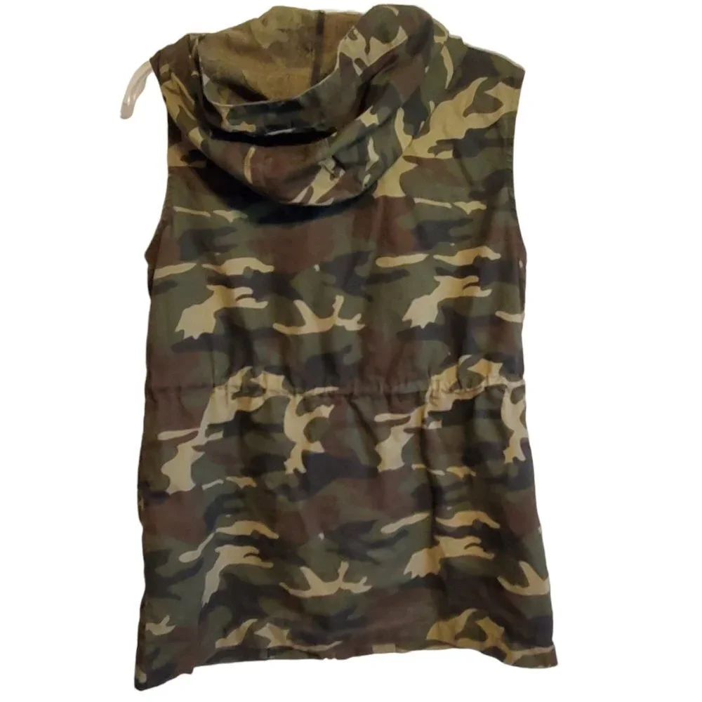 Zenana Outfitters Camouflage Utility Vest with Hood